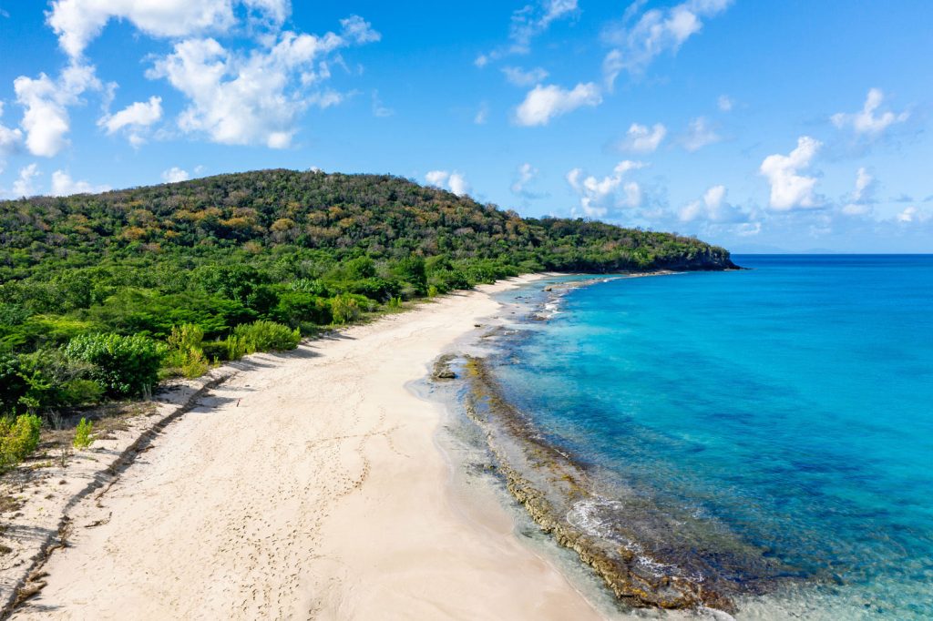 Pinching Bay, Antigua. Photo courtesy Antigua & Barbuda Tourism Authority